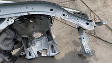 2011-2014 Porsche Cayenne Front Passenger Side Structural Apron Cutout Right RH