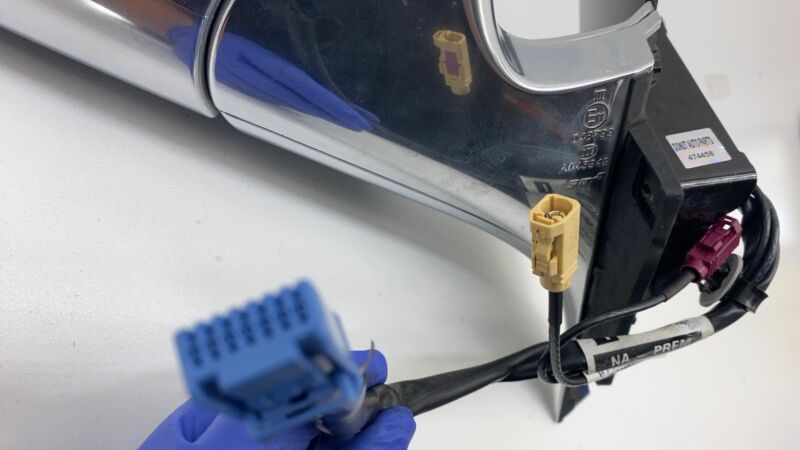 1521831-00-A ⭕ 2017-2020 Tesla Model 3 Front Left Exterior Rear View Door Mirror LH Blue PPSB