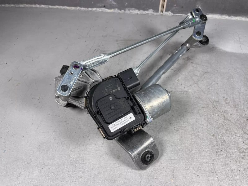 ⭕ 20-24 Tesla Model Y Front Windshield Wiper Linkage Module & Motor 16