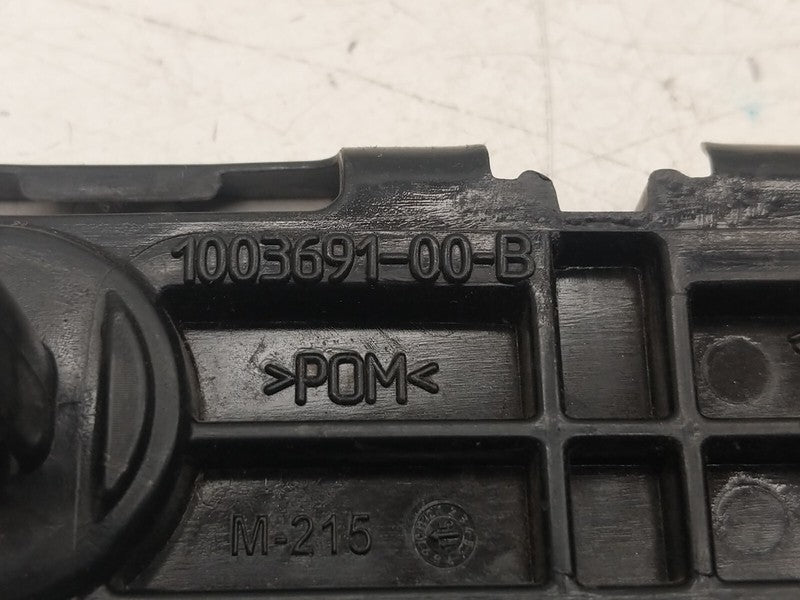 ⭕12-20 Model S Rear Left/Right Rocker Panel Molding Support Bracket 10