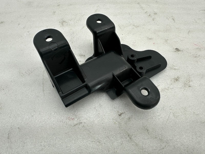 1008413 00 C ⭕ 2012-20210 Tesla Model S Rear Side Door Opener Mount Bracket Left 1008413-00-C