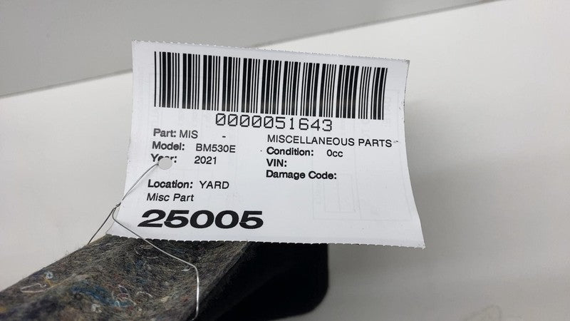 7373581 2018-2021 BMW 530e B46X Driver Side Trunk Carpet Side Trim Cover Left LH 7373581