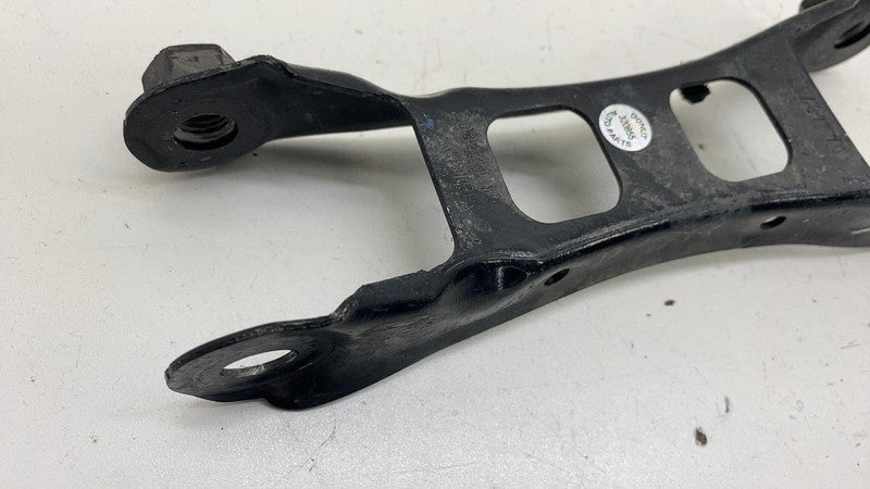 6867882 ⭕ 14-21 BMW i3 I01 Rear Passenger Side Guide Rod Control Arm Lower Right 6867882