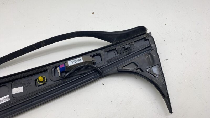 1092311 98 E ⭕16-20 Model X Left B-Pillar Applique Trim Molding w/ Camera & Seal 1092311-98-E