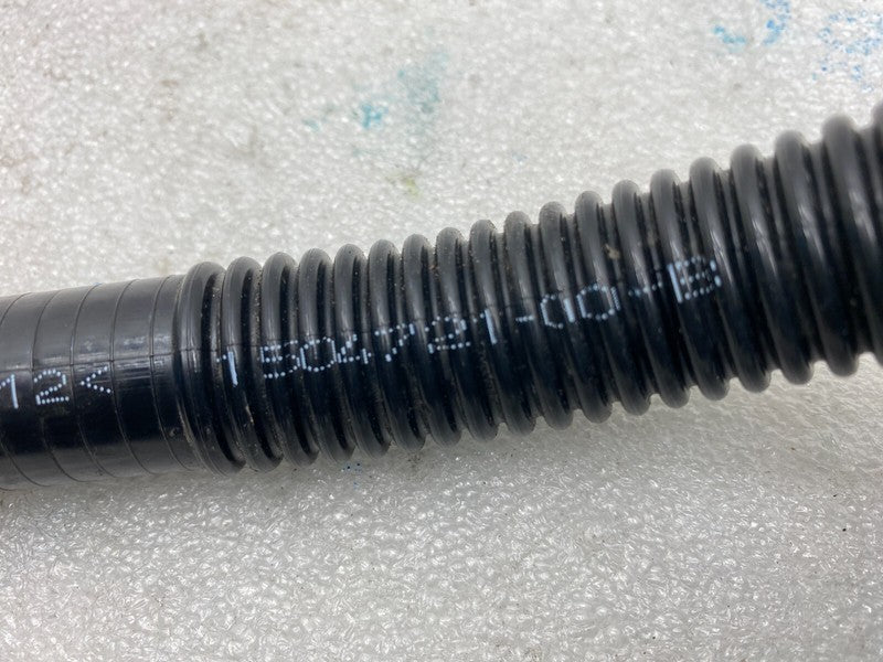 1504721-00-B ⭕2017-2025 Tesla Model 3 Y Powertrain Supply Coolant Hose Pipe Tube 1504721-00-B