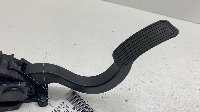 ⭕ 2020-2024 Tesla Model Y Front Driver Accelerator Gas Pedal Throttle 