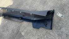 ⭕ 2024-2025 Cybertruck Left Rocker Panel Skirt Trim Molding Cover 1816597-00-C