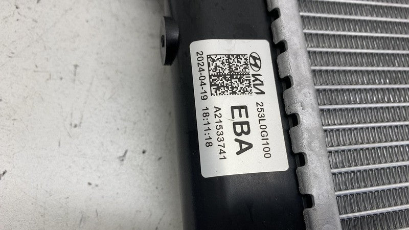 A21533741 2022-2024 Hyundai Ioniq 5 Cooling Radiator Drive Motor Inverter Cooler Auxiliary