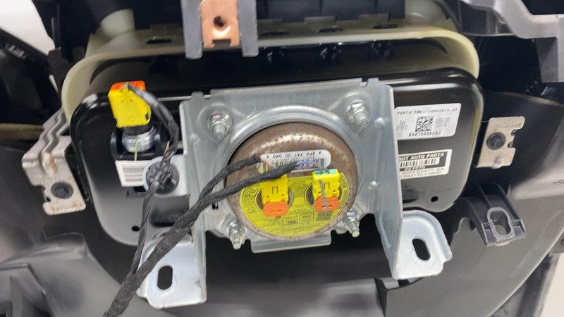 2017 2018 Ford C-Max Instrument Dashboard Panel w/ 4.2" Screen Opening Assembly