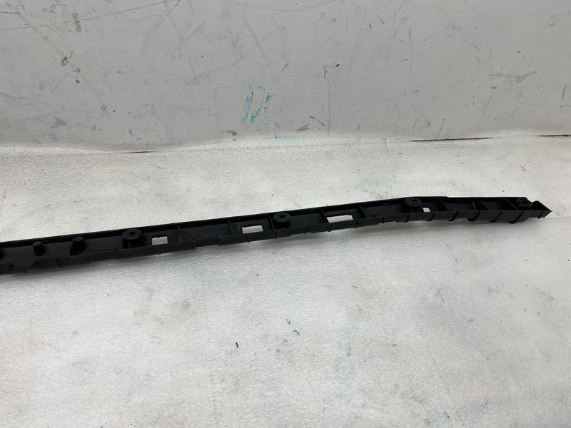 1046691 00 B ⭕ 2016-2023 Tesla Model X Right Rocker Carrier Panel Trim Bracket 1046691-00-B