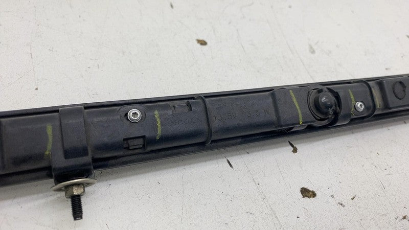 ⭕ 2018-2024 Lincoln Navigator Left Running Board Step Pad Light JL7B-1