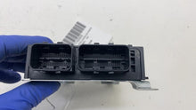 17-25 Model 3 Y Restraint Control Module RCM SRS 1512876-00-E  (Has Crash Data)
