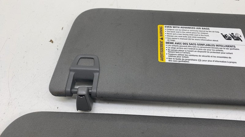⭕20-25 Chevrolet Silverado 1500 Front Left & Right Windshield Sun Visor Sunvisor