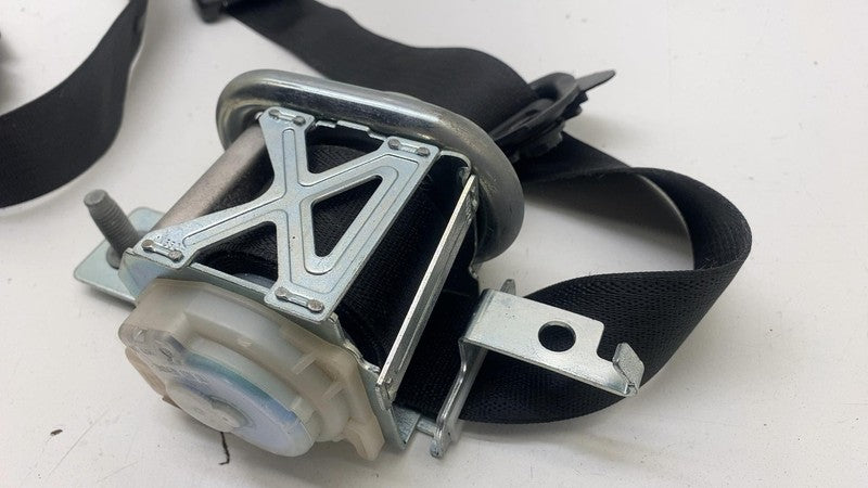 ⭕ 2012-2020 Tesla Model S Front Right 1st Row Seat Belt & Retractor 10