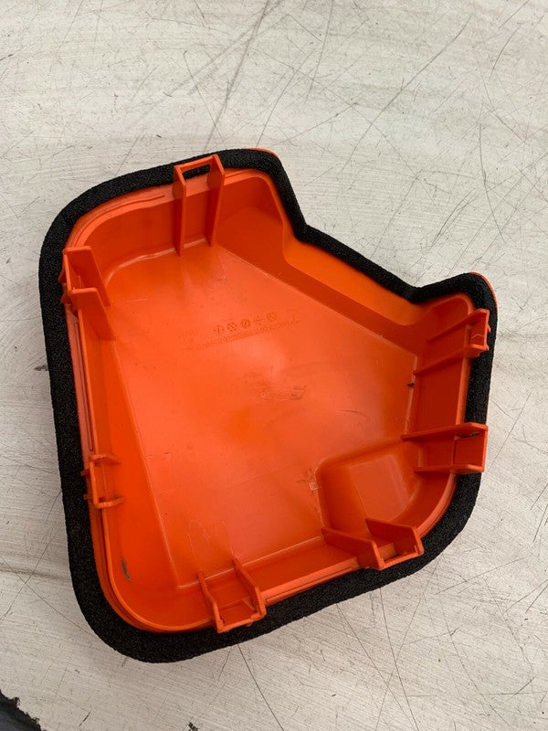 1095565 00 C ⭕17-22 Tesla Model 3 Charge Port System Inlet Close Out Panel Cover 1096326-00-C