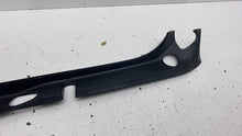 ⭕ 16-20 Model X MX Rear Center Tailgate Liftgate Upper Trim Molding 1047885-00-C