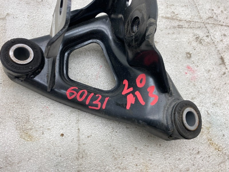 1111520-00-B ⭕ 2017-2023 Tesla Model 3 Front Right Side Drive Unit Motor Mount 1110232-00-C