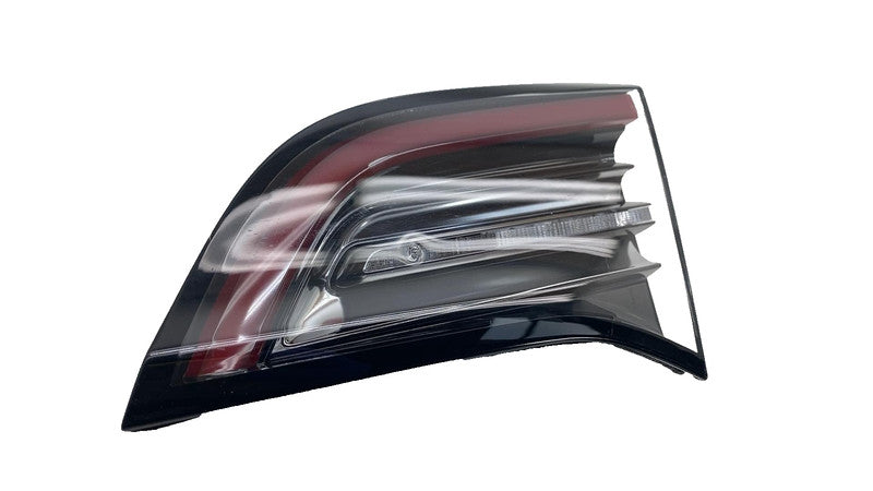 ⭕ 17-23 Tesla Model 3 Rear Right Inner Taillight LED Tail Lamp (3-Pin)