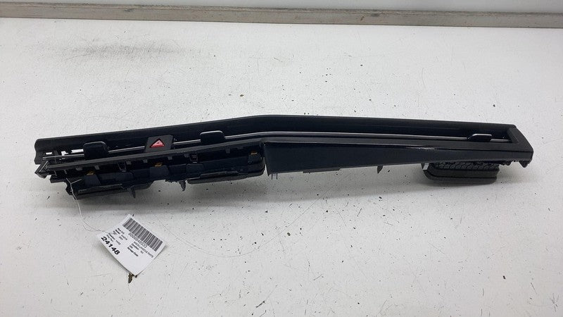 97401CV000 2022-2024 Kia EV6 Dash Dashboard Center & Right Side A/C Air Vent Grille Panel