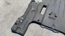 ⭕ 2018 Chrysler Pacifica Front Under Engine Splash Guard Shield OEM 68269126AA