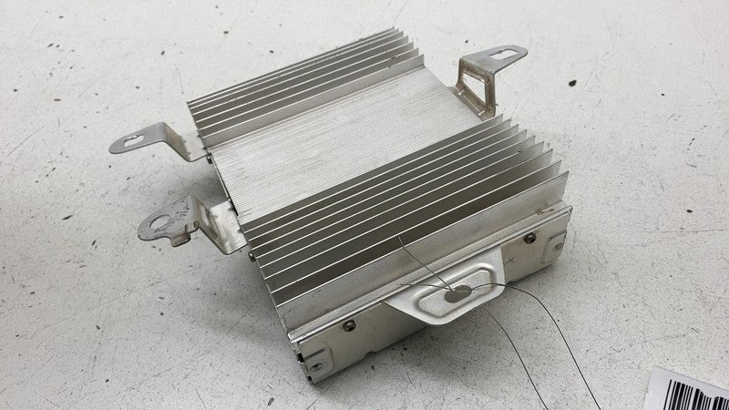 ⭕ 2020-2024 Tesla Model Y MY Radio Audio Sound System AMP Amplifier 15