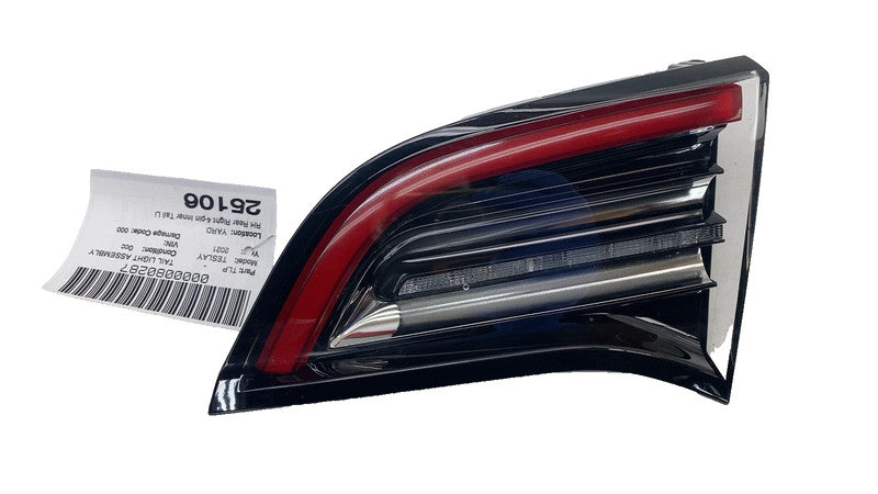 ⭕ 2020-2024 Model Y Rear Right Inner Taillight LED Tail Lamp 4-Pin 150