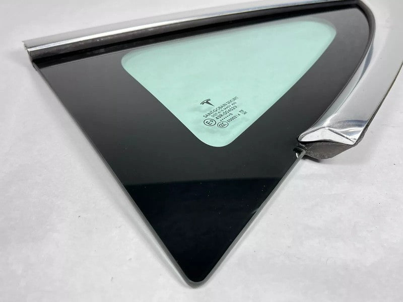 108070300H ⭕ 2017 2018 2019 2020 Tesla Model 3 Quarter Glass Left Rear 1080703-00-H