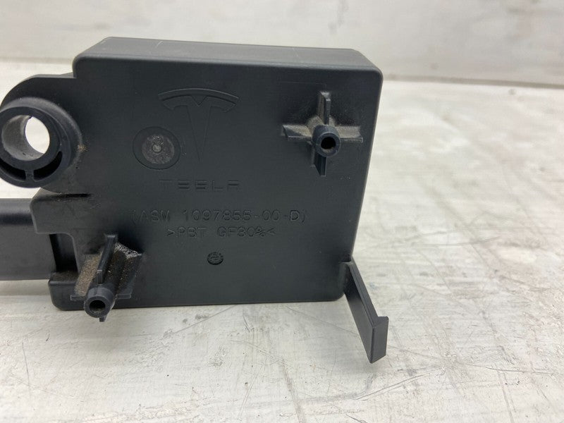 1097855 00 D ⭕ 17-23 Tesla Model 3 Rear Bumper BCM Computer Body Control Module 1097855-00-D