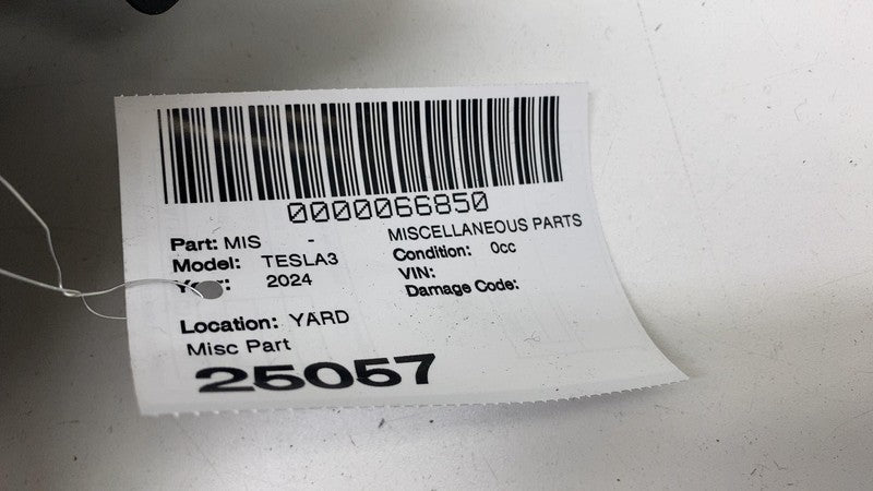 ⭕ 2024-2025 Tesla Model 3 Driver Side Trunk Load Floor Bracket Left 17