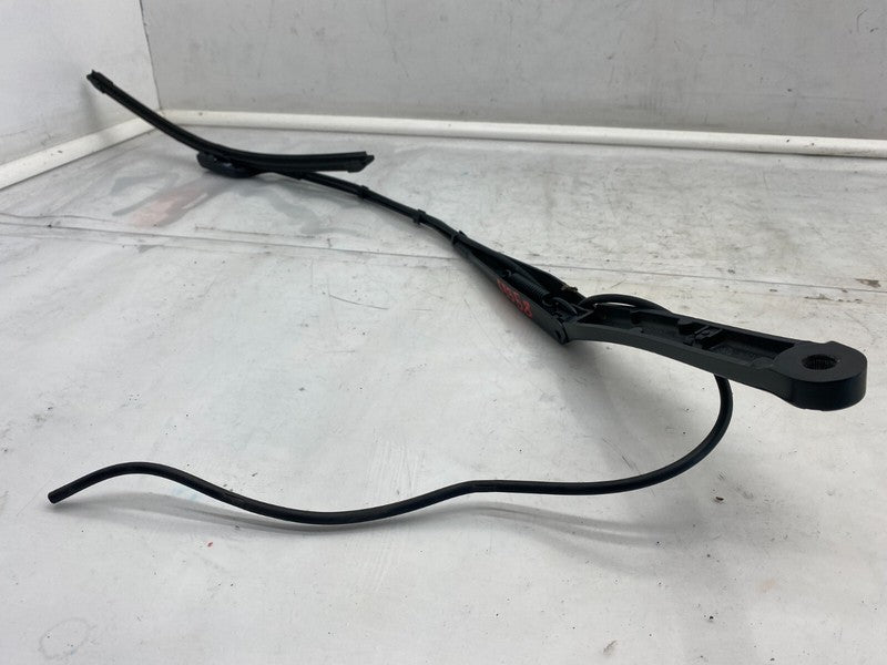 2020-2023 Tesla Model Y MY Front Left or Right Windshield Wiper Arm & Blade OEM
