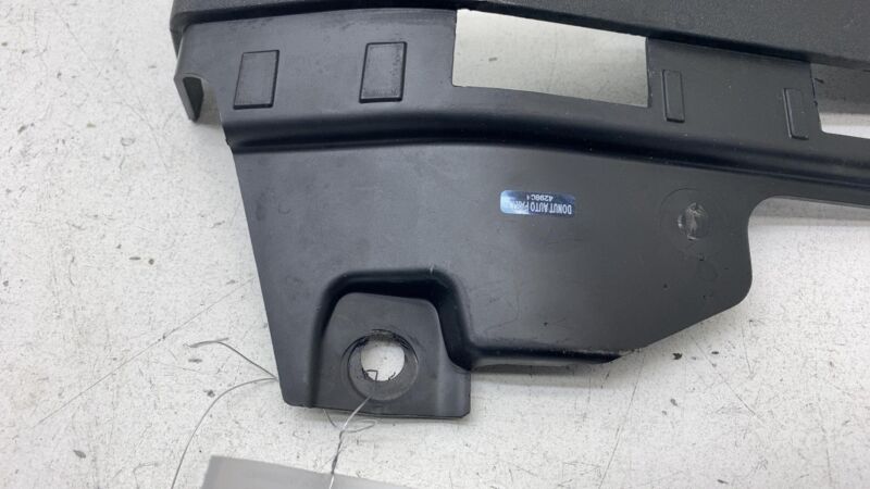 PT0045464 2022 2023 2024 Rivian R1S Rear Driver Side Tire Spat Trim Cover Left PT0045464