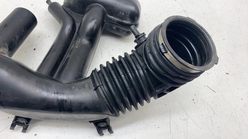 04627065AD ⭕ 2012-2018 Jeep Wrangler Air Cleaner Intake Hose Duct Assembly OEM 04627065AD