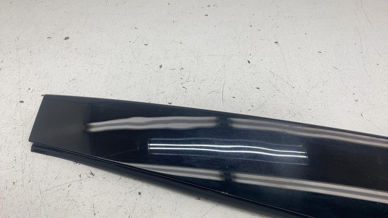 4KE 839 901 ⭕ 19-23 Audi E-Tron Rear Left Door Window B-Pillar Applique Molding LH 4KE839901