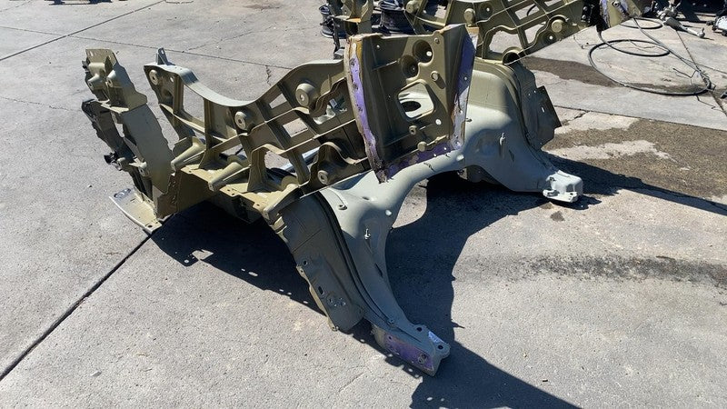 ⭕ 24-25 Tesla Cybertruck Rear Cast Under Body Frame Structure (DAMAGE PRESENT)