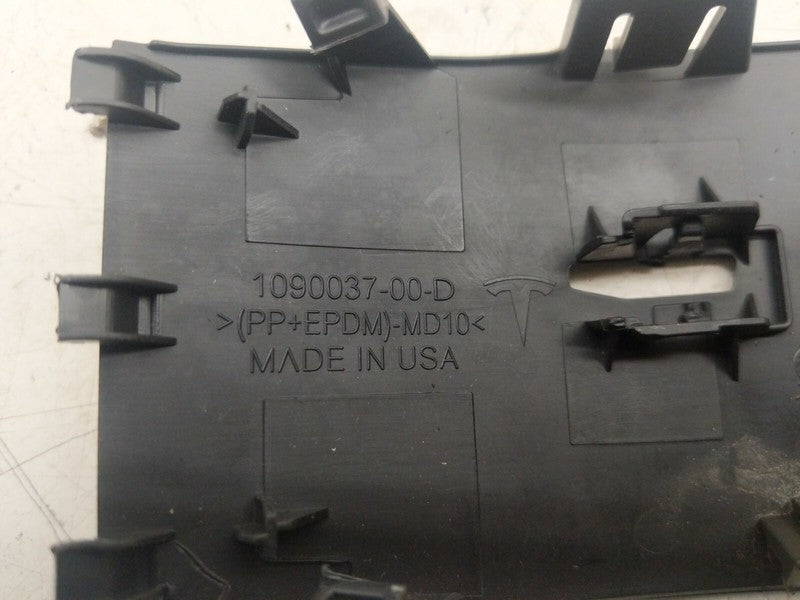 1090037 00 D ⭕17-23 Model 3 Rear Passenger Side Door Bolt Cover Trim Panel Right 1090037-00-D