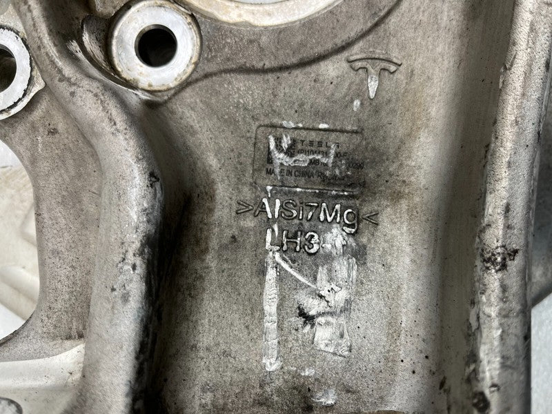 ⭕ 17-23 Tesla Model 3 Front Right Spindle Knuckle w/ Dust Shield RH 10