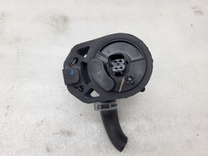 2016-2020 Tesla Model S MS Electric Auxiliary Coolant Water Pump w/ Bracket Assy
