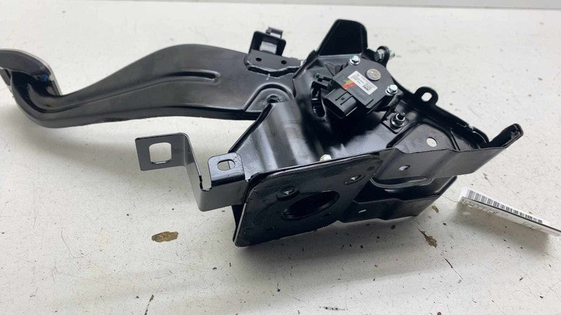 Miscellaneous Parts VINFAST VF8 25