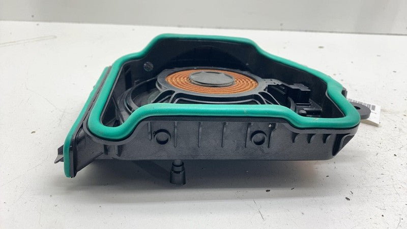 ⭕ 2017-2023 BMW 540i Right Side Center Subwoofer Audio Speaker RH 6513