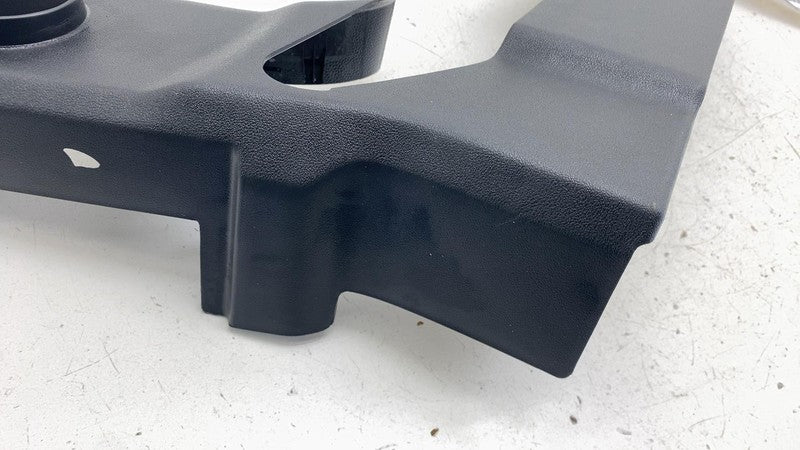 PT00573601 A ⭕ 25 Rivian R1S Rear Driver Side 2nd Row Inner Seat Trim Cover Left PT00573601-A