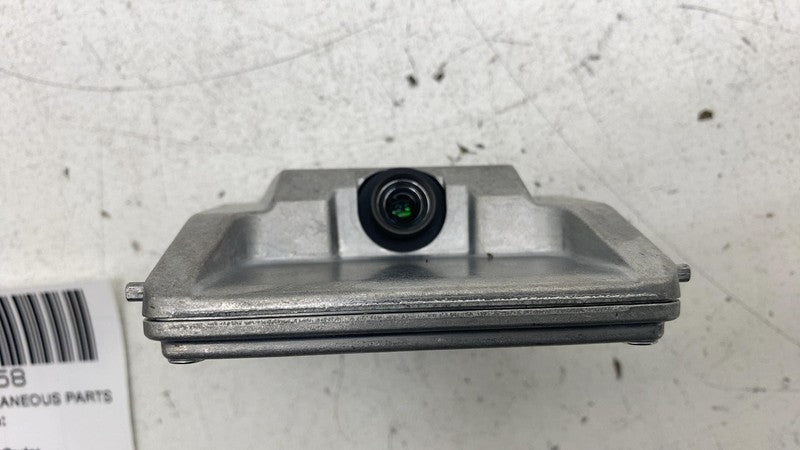 PT00000023E ⭕22-24 Rivian R1T R1S Lane Departure Assist Camera Windshield Mounted PT00000023