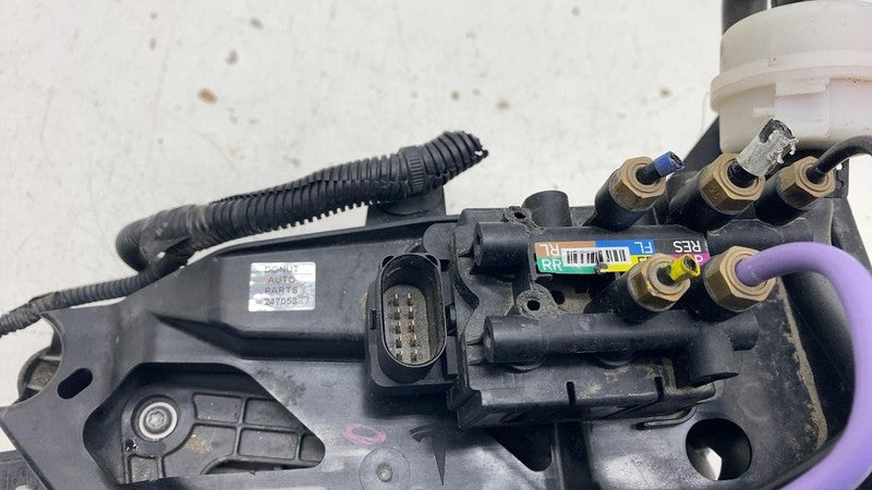 ⭕ 2021-2025 Model X Air Suspension Compressor Pump (No Temp Sensor) 10