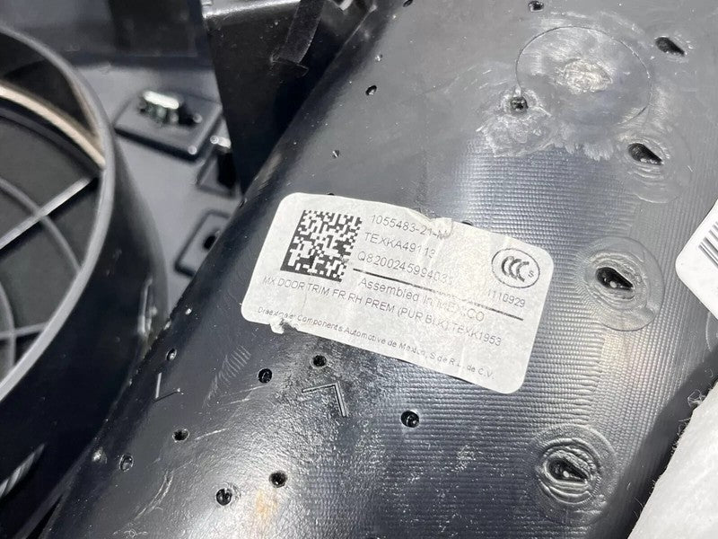 ⭕ 16-20 Model X Front Right Door Panel Trim Card Cover w/ Molding 1055