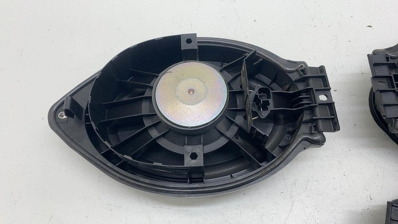 84664540 ⭕ 2025 Silverado 1500 SET of Front & Rear Door Audio Speaker  84664540/84577107