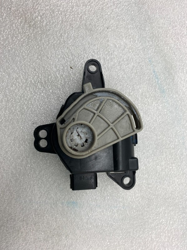 D267 AP9BA02 ⭕ 2016-2020 Tesla Model S HVCC A/C Heater Flap Servo Door Motor Actuator Blend