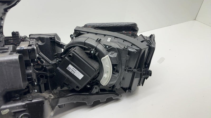 ⭕ 2019-2024 Porsche Cayenne Heater Blower Motor Housing Box Assembly 4
