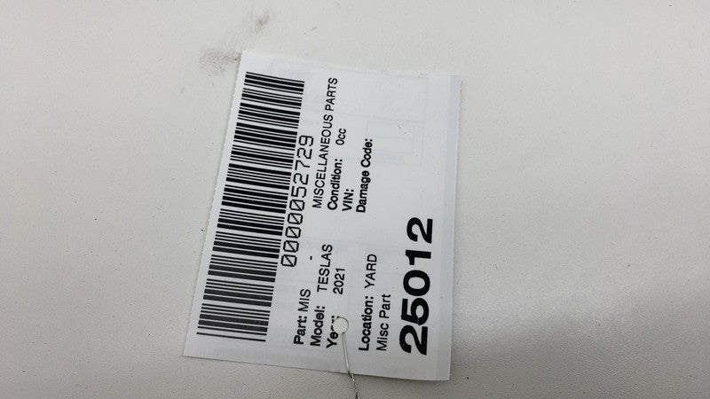 1564256 00 A 2021-2024 Tesla Model S X Front Trunk Luggage Storage Frunk Access Panel Assy