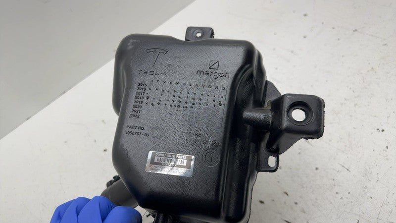⭕ 16-20 Model X MX Windshield Washer Bottle Reservoir Tank w/ Pump 105