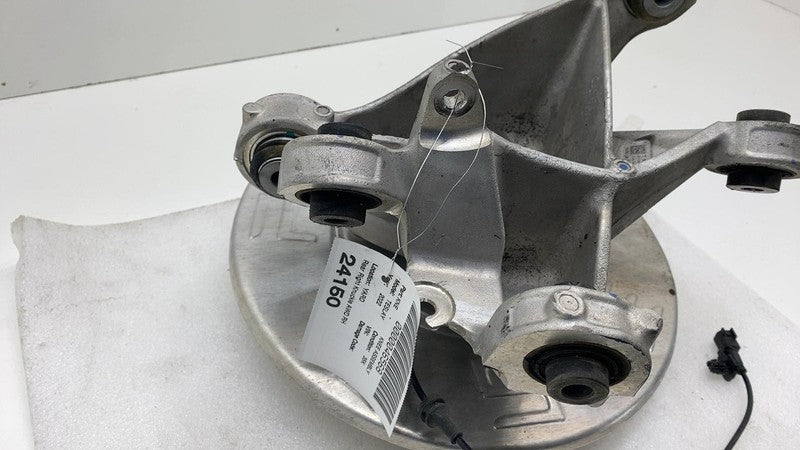 118841600F 2020-2024 Tesla Model Y Rear Right Spindle Knuckle Hub w/ ABS & Dust Shield OEM