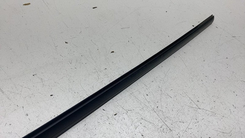 75536-47040 ⭕ 2023-2025 Toyota Prius Front Left Windshield Outer Side Molding LH 75536-47040